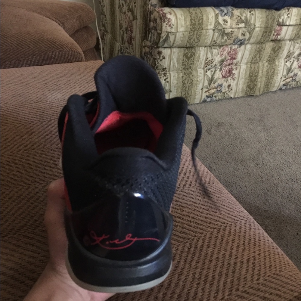 Kobe - Picture 2 of 7